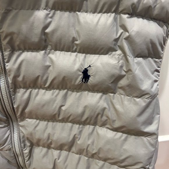Ralph Lauren Polo Gray Puffer Vest - Picture 4 of 5